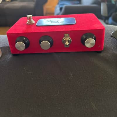 Warm Audio Foxy Tone Box Octave Fuzz Guitar Effects Pedal Limited Edition Red image 3