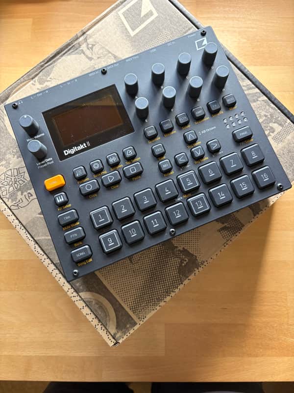 Elektron Digitakt II with one year warranty Bild 1