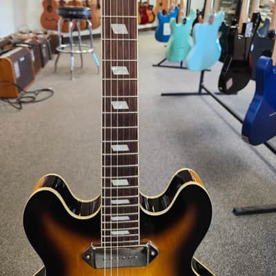 Used 2010 Epiphone Casino Reissue (2005 - 2022) - Sunburst with Epiphone Case image 5