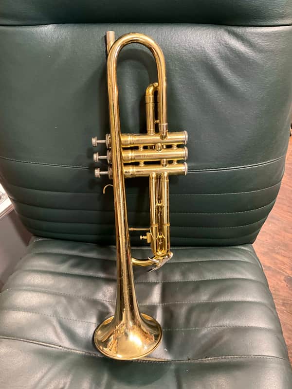 King Cleveland Student Model 600 Trumpet w/Case image 1