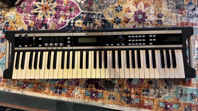 Korg X50 61-Key Music Synthesizer 2000s - Black image 1