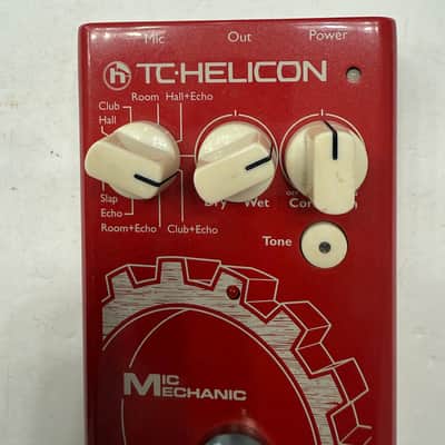 TC Helicon Mic Mechanic V1 Reverb Correction Vocal Effect Pedal + Power Supply image 2