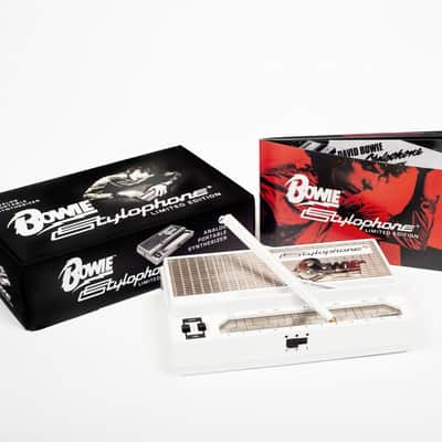 Dübreq Stylophone Bowie (The Original Pocket Synthesizer Limited Edition) image 2