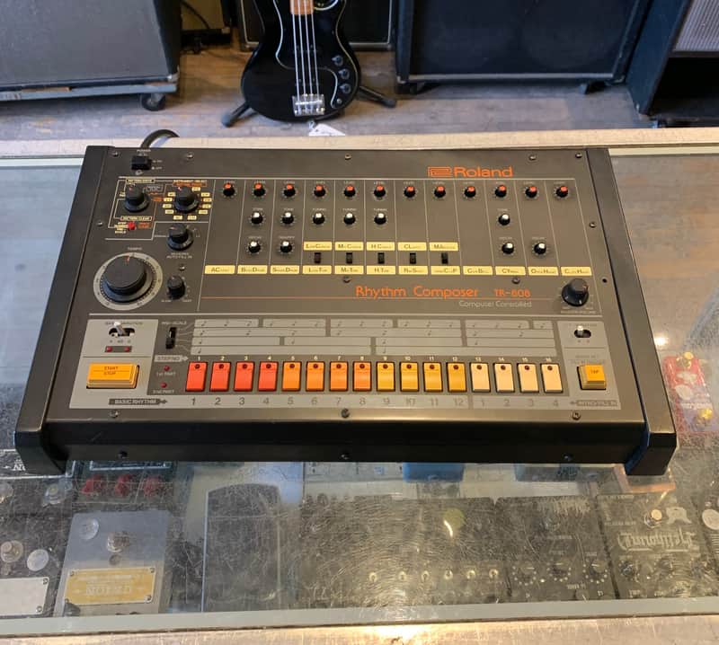 Roland TR-808 Rhythm Composer 1982 - Black image 1