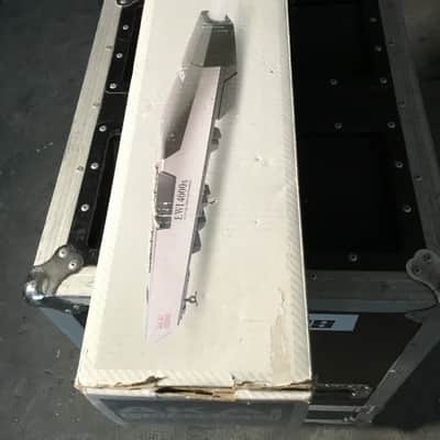 Akai EWI4000S 2005 - Present Black image 7