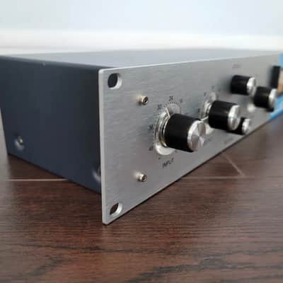 Black Lion Audio 1176 compressor BLUEY - Blue Stripe & Silver image 3