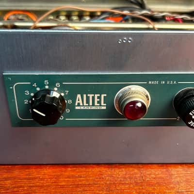 Altec 1566A 1965 - Powder Blue image 9