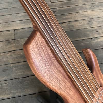 Short scale 6 string fretless bass guitar by JL 2023 - Sapele image 10