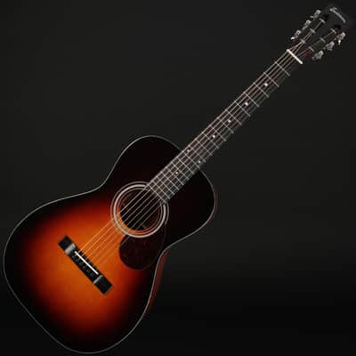 Eastman E1P-DLX-SB Deluxe Electro Acoustic Parlour Guitar with Gig Bag #M2527569 image 3