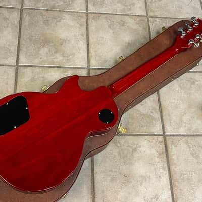 2025 Gibson USA Les Paul Standard '60s Figured Top Electric Guitar Iced Tea Burst image 5
