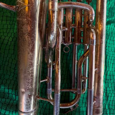 Yamaha YEP-321 4 Valve Euphonium - Lacquer image 14