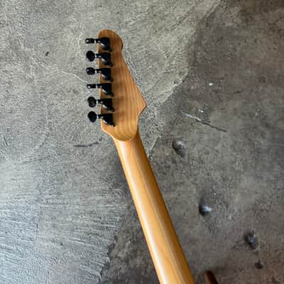Balaguer Diablo Retro 27-Fret - Select Series - Gloss Solid White (Floyd Rose) image 6