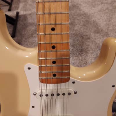 Fender Sratacaster 1983 - Blonde/yellow image 13