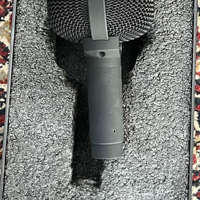 PEAVEY DM-2 DYNAMIC SUPER CARDIOID VOCAL/INSTRUMENT MICROPHONE-Original Box-Open-Unused. ** Plus! ** FREE: (1) New Lo-Z 25' Blizzard "Cool" Cable image 2