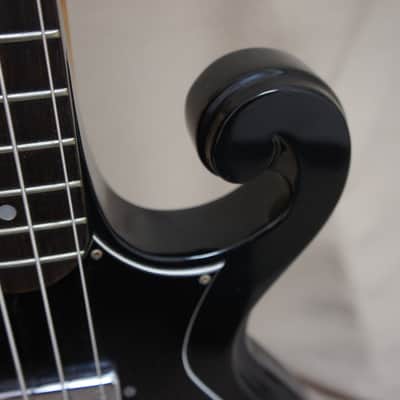 Epiphone Scroll Bass 1979  W/HSC RARE image 8