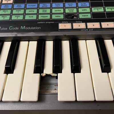 Casio SK-200 49-Key Sampling Keyboard 1980s - Black image 11