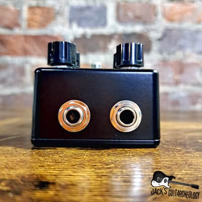 IdiotBox Effects Blower Box Bass Distortion *NEW* (2020s - Black/Green Sparkle) image 6