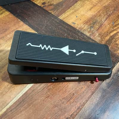 Dunlop MC404 CAE Custom Audio Electronics Wah image 4