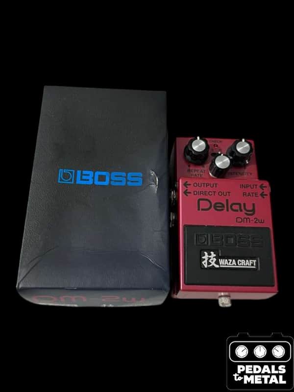 Boss DM-2W Delay Waza Craft 2015 - Present - Pink - X18531 image 1