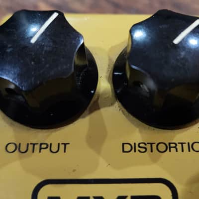 VINTAGE! M104 MXR Distortion + Brown Block Logo Germanium Soft Clipping 1970s USA image 9