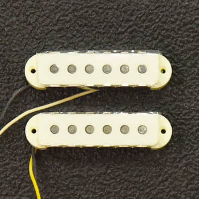 Pete A Flynn Pickups Jaguar Pickup Set - Vintage White image 1