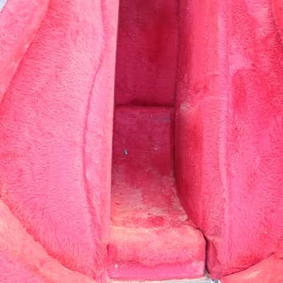 Vintage 1970s-1980s Martin "Side Hatch" Rare Guitar Case Acoustic Guitar Case With Red Fuzzy Lining Fits Dreadnought Classical Fits 44 x 17 1/4 x 4 to 5 Height Harmony Kay Silvertone Gibson Martin image 3