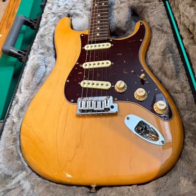 Fender Stratocaster 2019 - Antique Natural image 2
