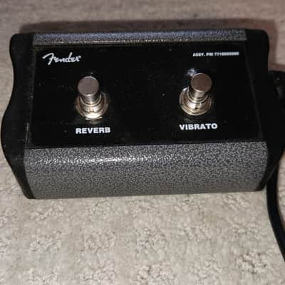 Fender Tone Master Deluxe Reverb 2-Channel 22-Watt 1x12" Digital Guitar Combo 2019 - Present - Black image 4