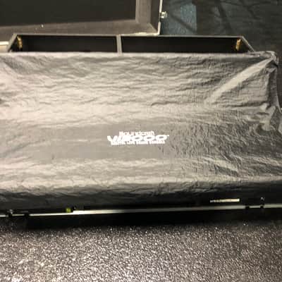 [Lot #24] Soundcraft Vi 3000, Stage Box, Cards, and Flight Case image 2