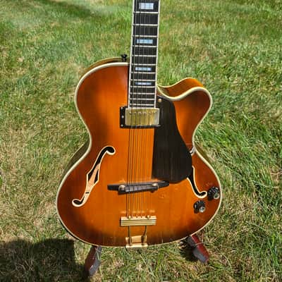 🎶  FOR SALE: RARE 1975 CARL BARNEY HAND-CARVED 17" ARCHTOP 🎶 image 5