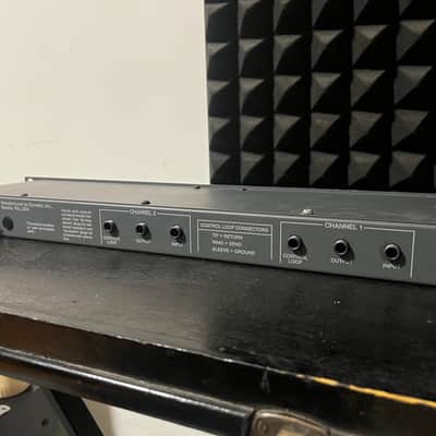 Symetrix 525 Dual Compressor image 4