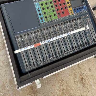 Soundcraft Si Expression 2 24-Channel Digital Mixer 2010s - Black image 3