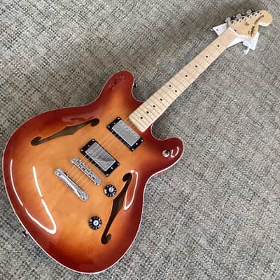 Squier Affinity Starcaster Deluxe in Sienna Sunburst image 2