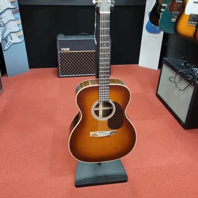 Martin Standard Series 000-28 2018 - 2024 - Ambertone image 1