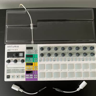 BeatStep Pro MIDI Controller image 2