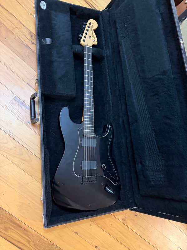2011 American Fender Jim Root Artist Series Signature Stratocaster - Relic image 1