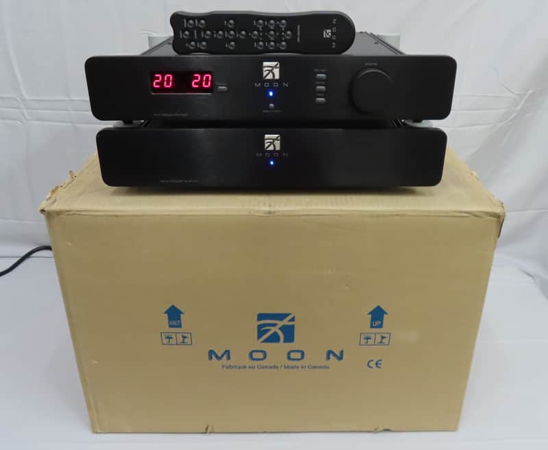 Simaudio Moon P-5 Preamplifier & PS-5 Power Supply - Preamp w/ Remote & Box image 1