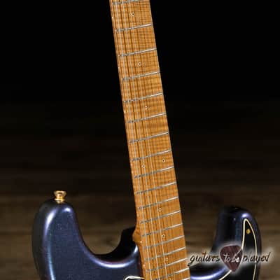 Shabat Lynx HSH Alder S-Style w/ Flame Roasted Maple – Cosmic Blue Colorshift image 4