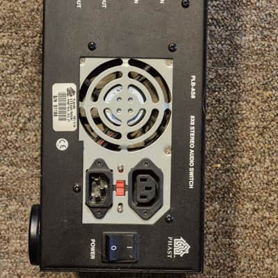 Phast Landmark 8x8 audio switcher 1990? - Blk image 3