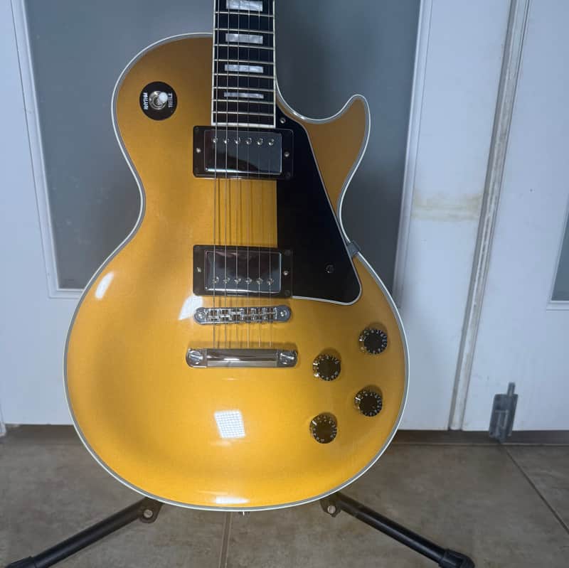 Gibson Les Paul Classic Custom 2012 - Goldtop image 1