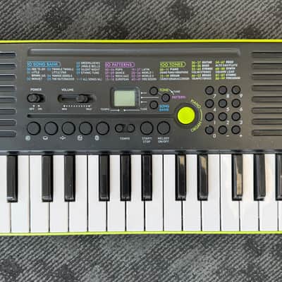 Casio SA-46 Mini Portable Keyboard