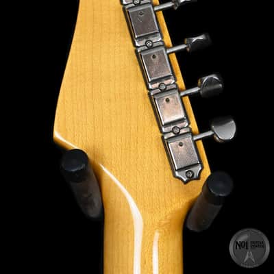 Fender Eric Johnson Thinline Stratocaster from 2018 in Sunburst with Hardcase image 9