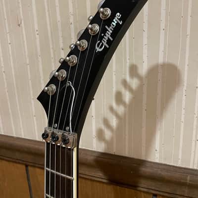Epiphone Brendon Small Ghosthorse Explorer 2021 - 2025 - Galaktikon Burst image 4