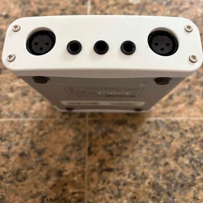 TASCAM US-122L USB Audio Interface 2010s - Silver image 4