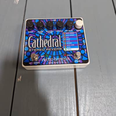 Electro-Harmonix Cathedral Stereo Reverb | Reverb
