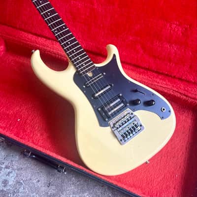 Aria Pro II RS Knight Warrior 1984 - Aged Olympic white original vintage MIJ Japan super strat shredder image 2