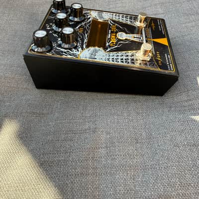 Gamechanger Audio / Third Man Records Plasma Coil Distortion Fuzz - Excellent w/ Box image 3