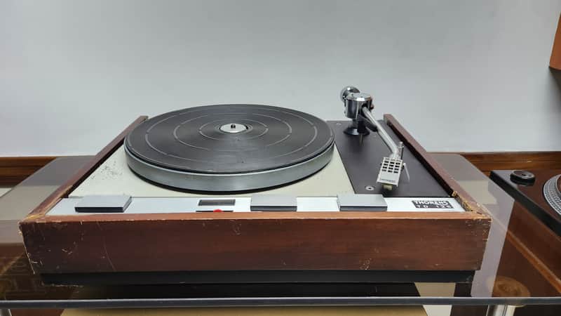 Thorens TD-125 Vintage Turntable for Repair or Parts