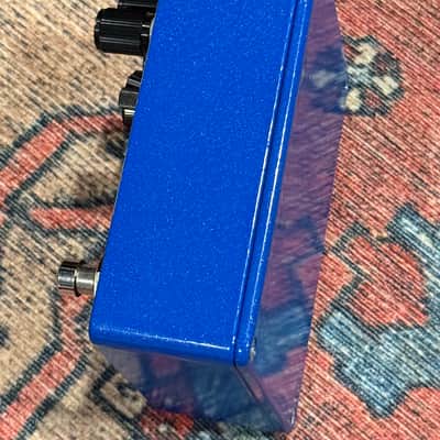 KMA Audio Machines Cirrus Ice Limited Edition Spatial Temporal Modifier Delay Reverb Pedal Blue image 6