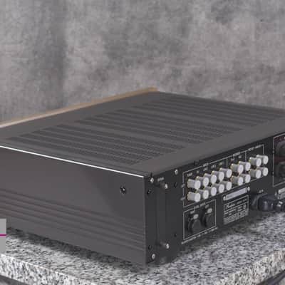 Accuphase E-270 Integrated Stereo Amplifier in Excellent Condition w/ Remote image 13